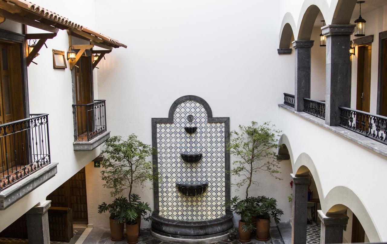 Готель Puerta San Pedro Tlaquepaque Екстер'єр фото