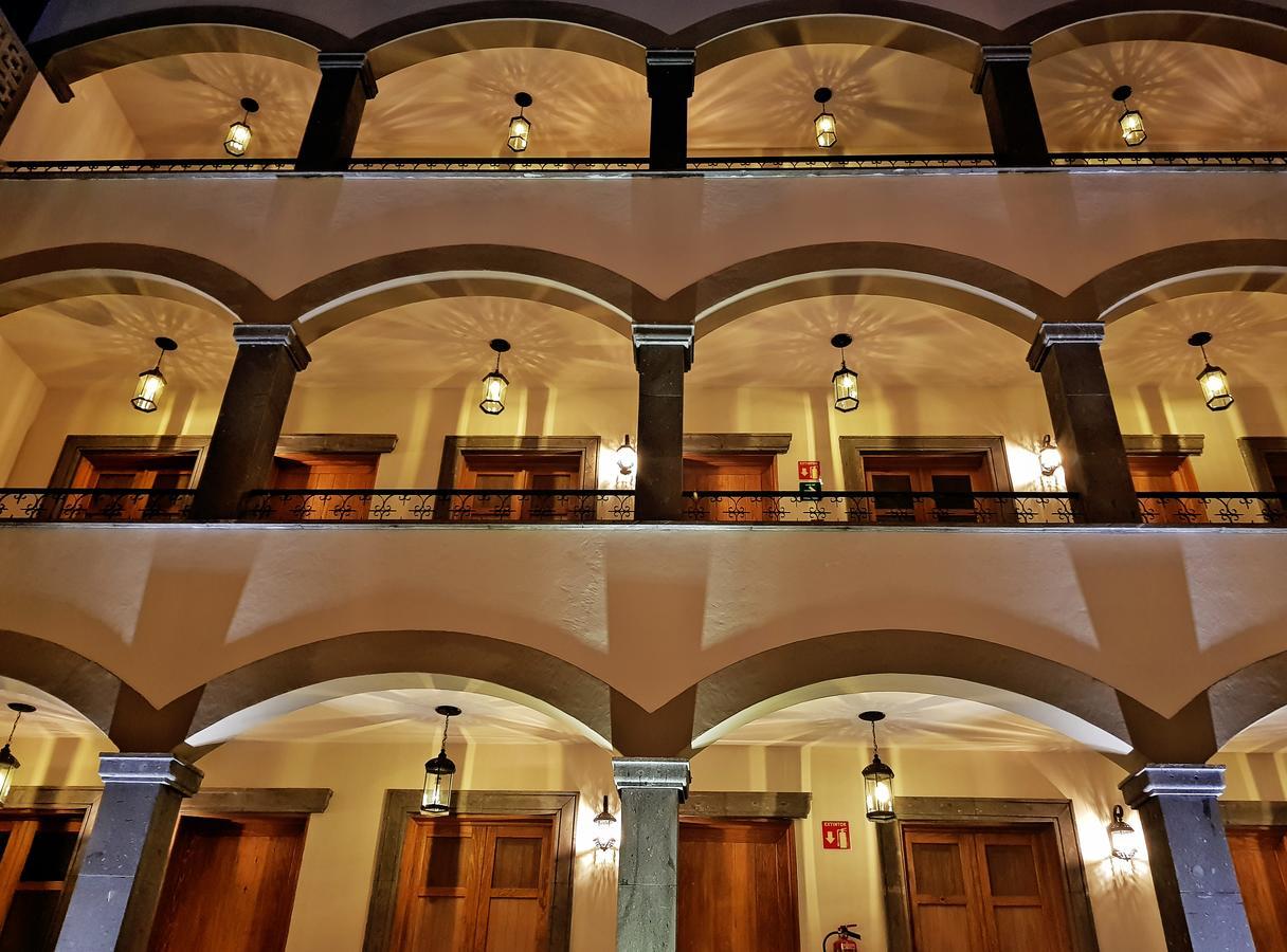 Готель Puerta San Pedro Tlaquepaque Екстер'єр фото